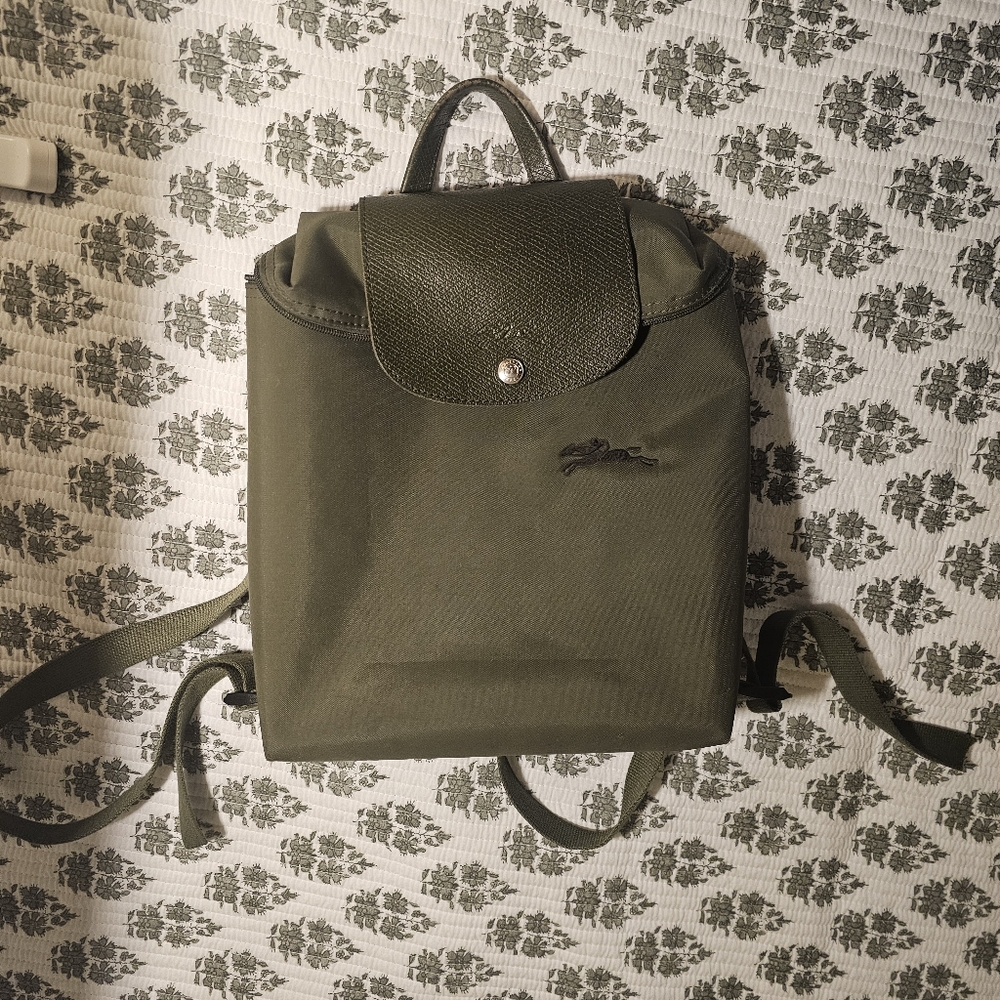 Longchamp Le Pliage Green M Backpack
